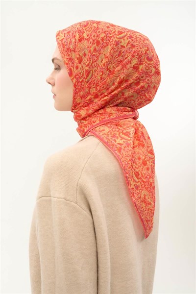 Tencel Monare Eşarp Saray Baharı Desen Yavruağzı 90X90