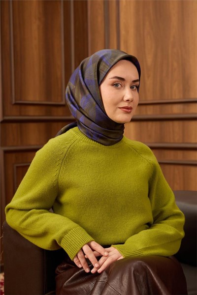 Twill İpek Eşarp Antrasit-Çivit Desenli Tok Duruşlu 90x90