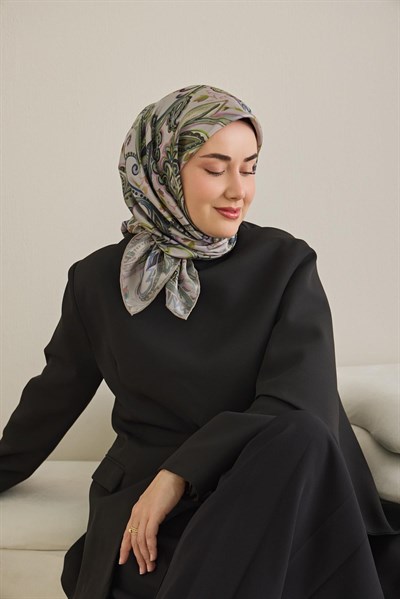 Twill İpek Eşarp Badem Motif Desen Açık Gri 90x90