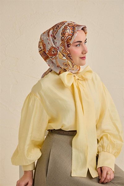 Twill İpek Eşarp Badem Motif Desen Gri 90x90