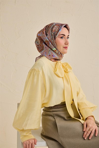Twill İpek Eşarp Badem Motif Desen Mocha 90x90