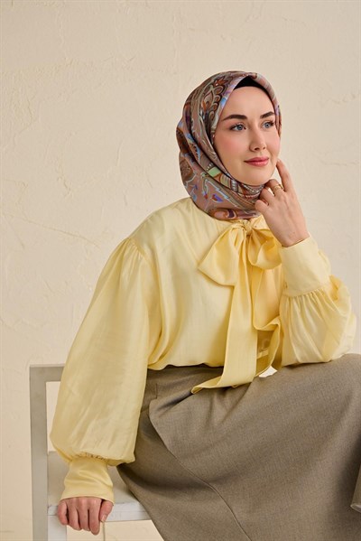 Twill İpek Eşarp Badem Motif Desen Mocha 90x90