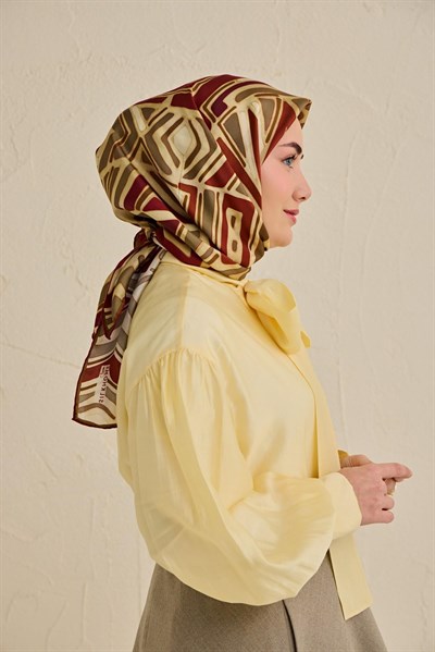 Twill İpek Eşarp Bohem Atlas Desen Bej 90x90