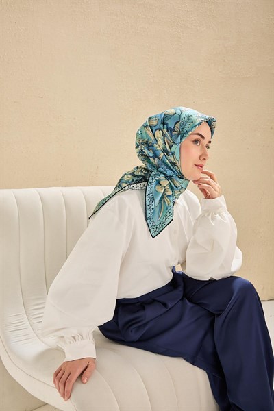 Twill İpek Eşarp Büyük Çiçek Mavi 90x90