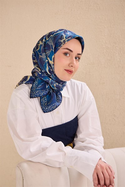 Twill İpek Eşarp Büyük Çiçek Saks 90x90