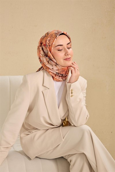 Twill İpek Eşarp Büyük Çiçek Yavruağzı 90x90