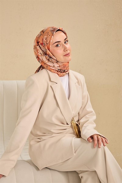 Twill İpek Eşarp Büyük Çiçek Yavruağzı 90x90