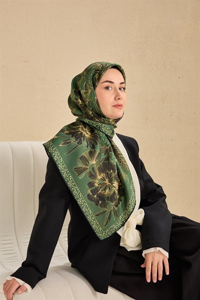 Twill İpek Eşarp Büyük Çiçek Zümrüt 90x90