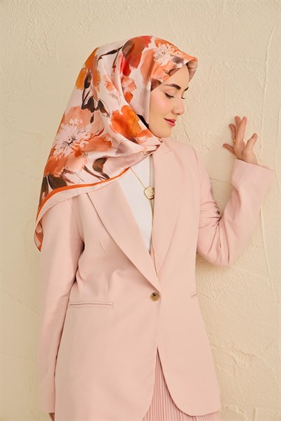 Twill İpek Eşarp Çiçek Desen Pudra 90x90