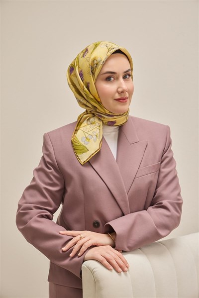 Twill İpek Eşarp Çiçek Rüyası Sarı 90x90