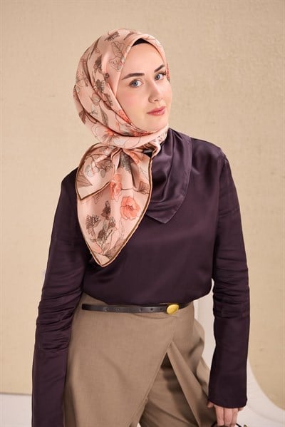 Twill İpek Eşarp Çiçek Rüyası Uçuk Pembe 90x90