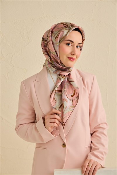 Twill İpek Eşarp Floral Art Desen Toz Pembe 90x90