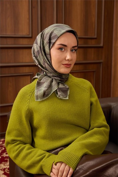 Twill İpek Eşarp Füme-Küf Yeşili Su Yeşili Geçişli Kaymaz Tok Duruşlu 90x90