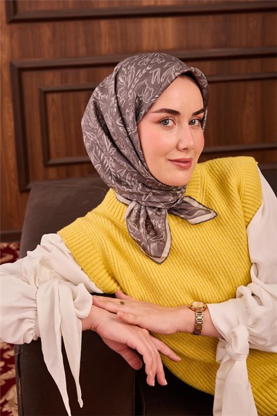 Twill İpek Eşarp Gri-Gümüş Çiçek Desenli Tok Duruşlu Kaymaz 90x90