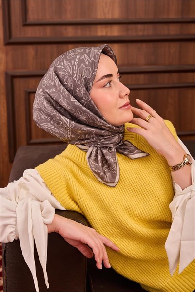 Twill İpek Eşarp Gri-Gümüş Çiçek Desenli Tok Duruşlu Kaymaz 90x90