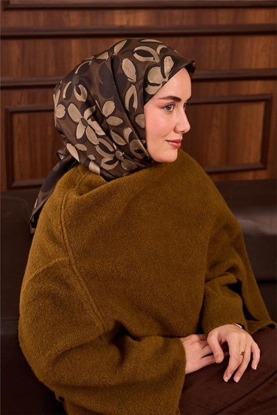 Twill İpek Eşarp Haki Koyu Yeşil Bej Papatya Desenli Tok Duruşlu 90x90