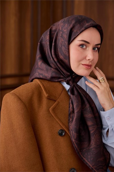 Twill İpek Eşarp Kahve-Mor Desenli Tok Duruşlu 90x90