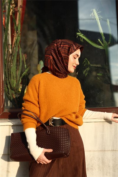 Twill İpek Eşarp Kahverengi Mercan Geometrik Desenli Tok Duruşlu 90x90