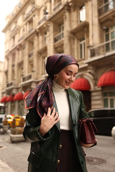 Twill İpek Eşarp Kahverengi Mor Çağla Papatya Desenli Tok Duruşlu 90x90