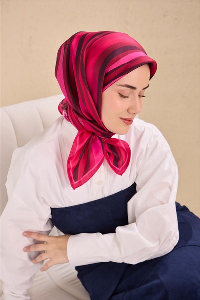Twill İpek Eşarp Kıvrımlı Şerit Fuşya 90x90