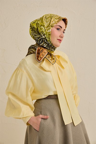 Twill İpek Eşarp Klasik Motif Sarı 90x90