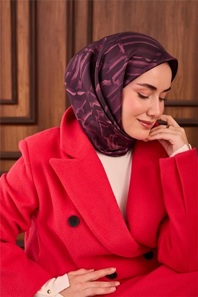 Twill İpek Eşarp Koyu Mor–Leylak–Eflatun Desenli Tok Duruşlu 90x90