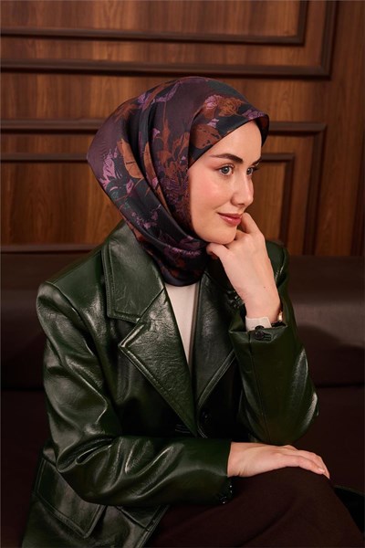 Twill İpek Eşarp Koyu Yeşil–Eflatun Çiçek Desenli Tok Duruşlu 90x90