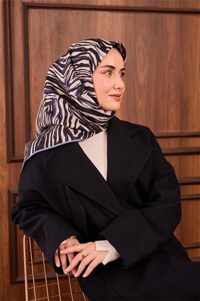 Twill İpek Eşarp Lacivert Ekru İndigo Dalga Desenli Tok Duruşlu 90x90