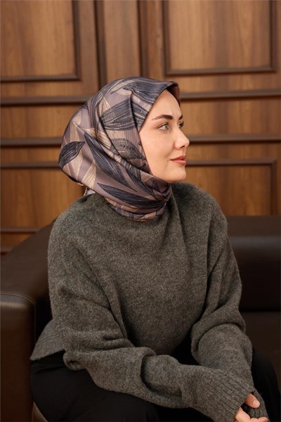 Twill İpek Eşarp Lacivert-Pastel Mor Vizon Geçişli Kaymaz Tok Duruşlu 90x90