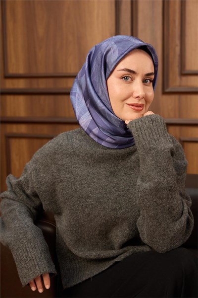 Twill İpek Eşarp Lila-Mor Mavi Geçişli Kaymaz Tok Duruşlu 90x90