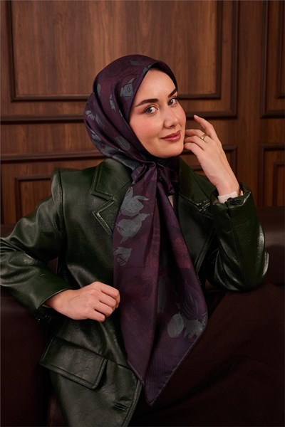 Twill İpek Eşarp Mor-Çağla Yeşili Çiçek Desenli Kaymaz Tok Duruşlu 90x90