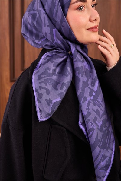 Twill İpek Eşarp Pastel Lila–Lacivert–Eflatun Desenli Tok Duruşlu 90x90