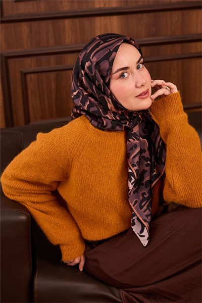 Twill İpek Eşarp Pastel Mor–Siyah–Soğan Kabuğu Desenli Tok Duruşlu 90x90