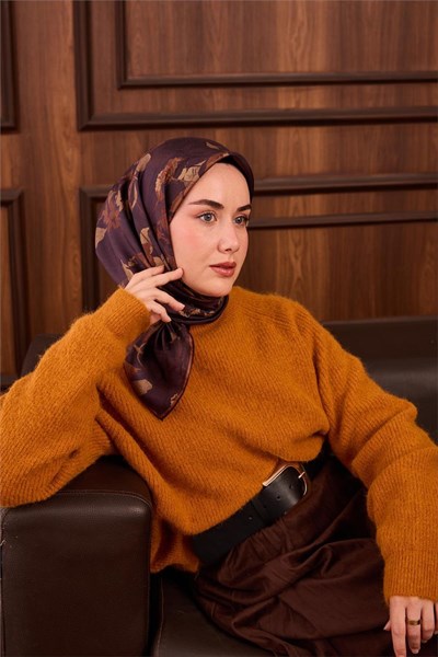 Twill İpek Eşarp Patlıcan Moru Çiçek Desenli Tok Duruşlu 90x90