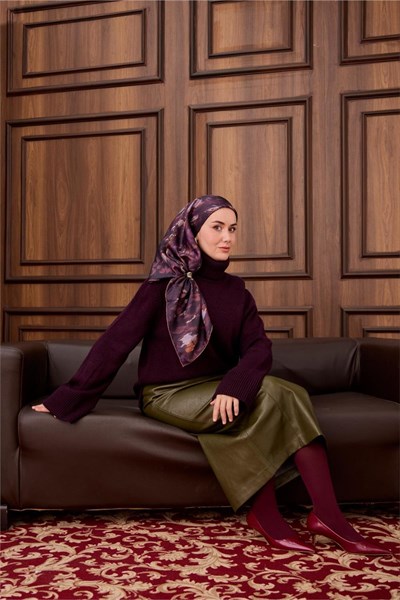 Twill İpek Eşarp Patlıcan Moru-Mürdüm Desenli Tok Duruşlu 90x90