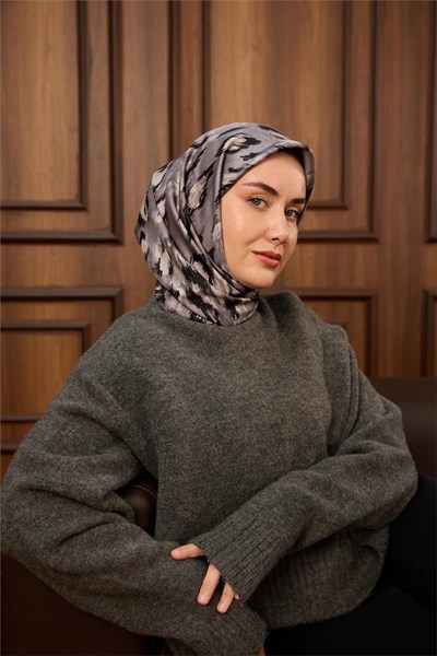 Twill İpek Eşarp Siyah-Füme Desenli Tok Duruşlu 90x90