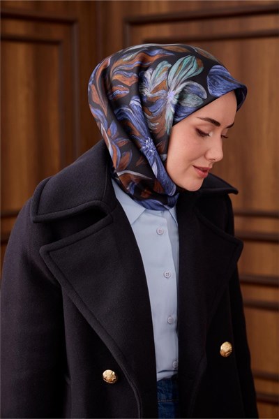 Twill İpek Eşarp Siyah-Kahverengi Yaprak Desenli Tok Duruşlu 90x90