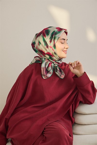 Twill İpek Eşarp Soyut Çiçek Desen Fuşya 90x90