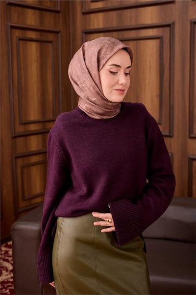 Twill İpek Eşarp Sütlü Kahve–Mor Desenli Tok Duruşlu 90x90
