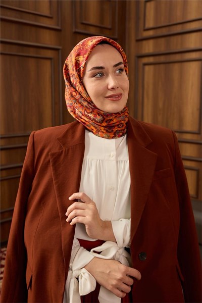 Twill İpek Eşarp Turuncu–Bordo Desenli Tok Duruşlu Kaymaz 90x90
