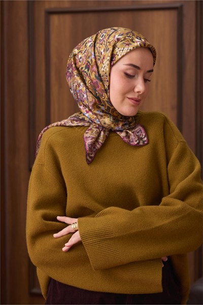 Twill İpek Eşarp Yeşil–Pudra Desenli Tok Duruşlu Kaymaz 90x90