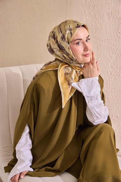 Twill İpek Flow Lines Eşarp Butter Yellow 90x90