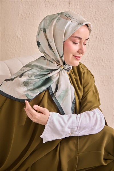 Twill İpek Petal Eşarp Zümrüt 90x90