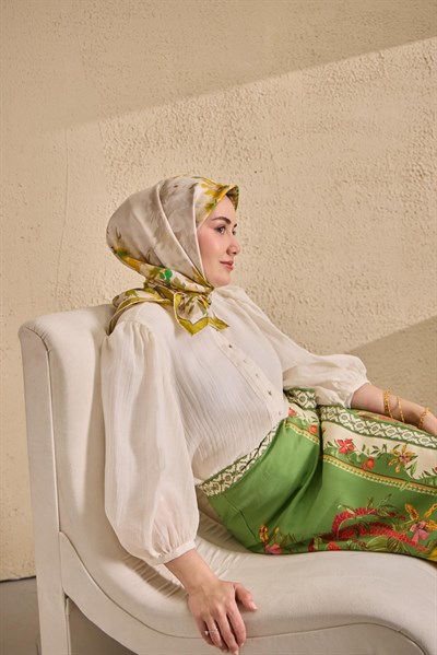Twill İpek Watercolor Eşarp Yağ Yeşili 90x90