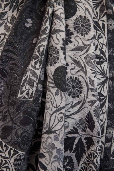 Urban Hours Floral Motif Desen Açık Gri Mayda Şal 190x70
