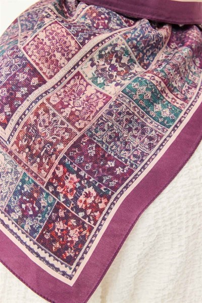 Velora Eşarp Etnik Desen Koyu Mor 90x90