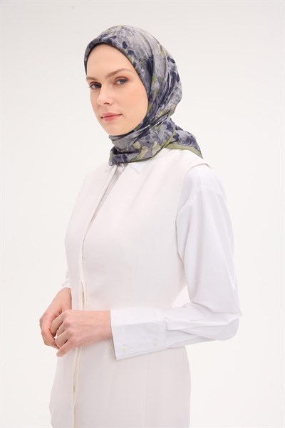 Velora Eşarp Fırça Çiçek Desen Yeşil 90X90