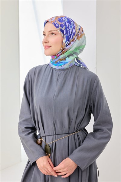 Velora Eşarp İllustration Art Lila