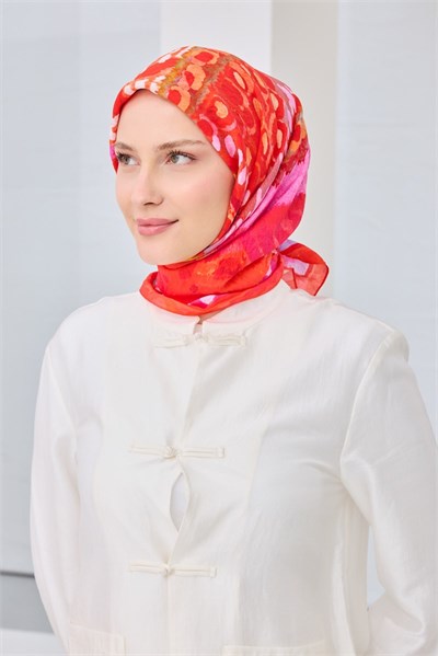 Velora Eşarp İllustration Art Narçiçeği