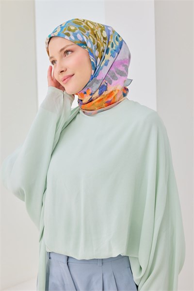 Velora Eşarp İllustration Art Pembe